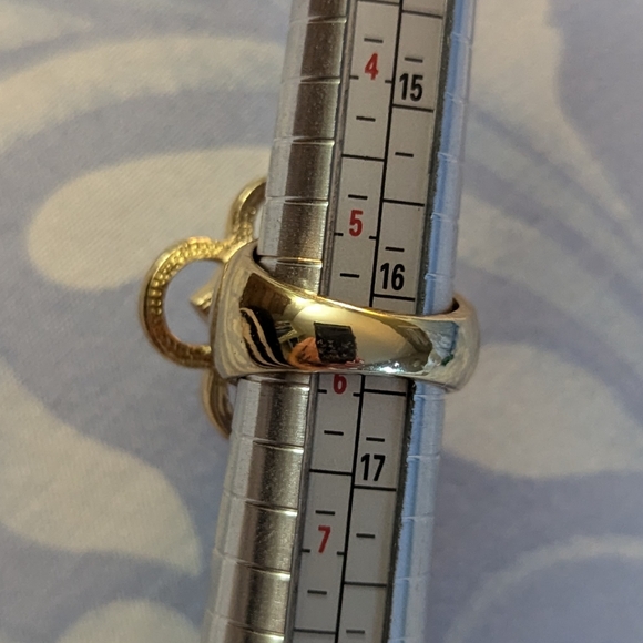 Women's Valeska gold tone purple wide band ring - Picture 9 of 9